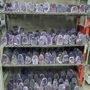 Cross-border Foreign Trade Source Uruguay Amethyst Ornaments Crystal Town Crystal Cluster Home Ornaments Purple Crystal Original Stone in stock