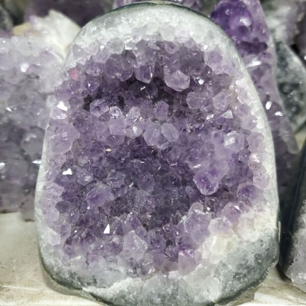 Cross-border Foreign Trade Source Uruguay Amethyst Ornaments Crystal Town Crystal Cluster Home Ornaments Purple Crystal Original Stone in stock - Image 2